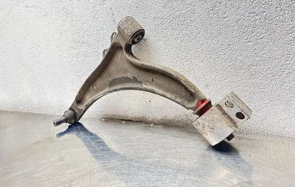 Opel Insignia A Front control arm 0131221