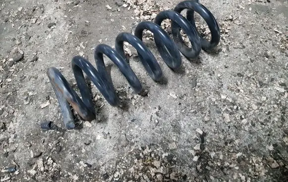 Mercedes-Benz C W204 Rear coil spring