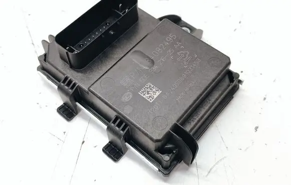 Buick Encore I Fuel injection pump control unit/module 84082495