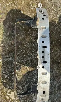 Ford C-MAX II Radiator mount bracket 