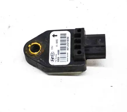Hyundai i30 Airbag deployment crash/impact sensor 95930A6000