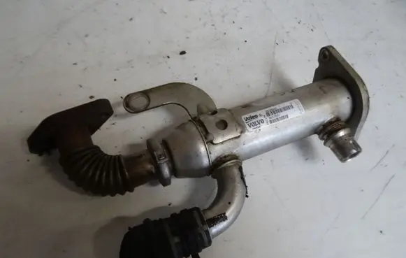 Ford Kuga I EGR valve cooler 993062H