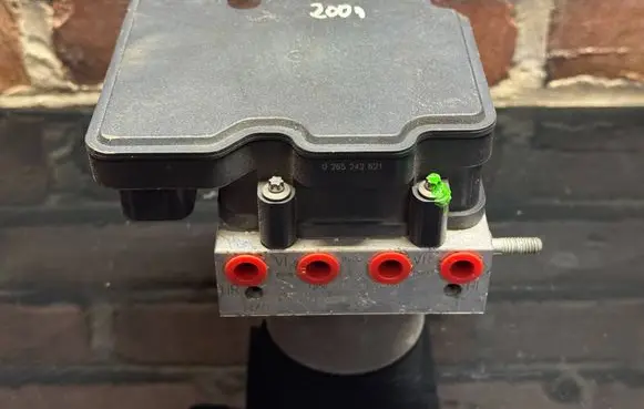Mercedes-Benz Sprinter W906 ABS Pump A9069002001 2001ZGS001 269517