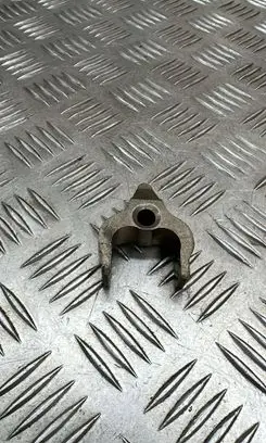 Mini Cooper Countryman R60 Fuel Injector clamp holder 