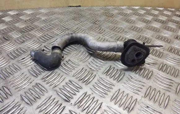 Audi A6 S6 C5 4B Vacuum line/pipe/hose 027133783B