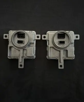Volkswagen Jetta VI Headlight ballast module Xenon 8K0941597E