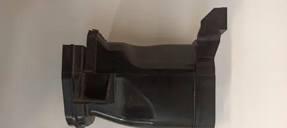 Infiniti G37 Air intake hose/pipe