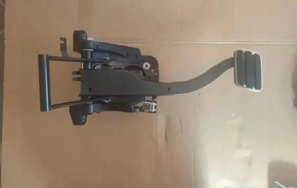 Porsche Panamera (970) Brake pedal 97042314101