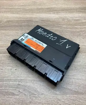 Ford Mondeo Mk III Comfort/convenience module 3S7T15K600MB 5WK48753D T83SA