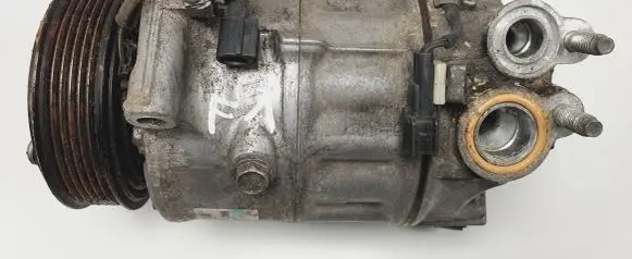 Jaguar XF X250 Air conditioning (A/C) compressor (pump) 9X2319D629DA