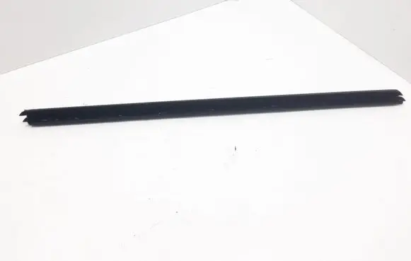 Mercedes-Benz GLC X253 C253 Windshield trim A2537252601
