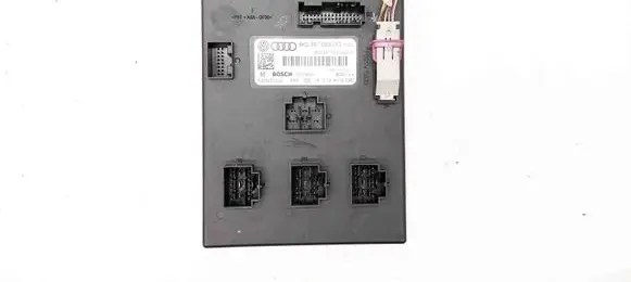 Audi Q5 SQ5 Central body control module 8K0907063DG