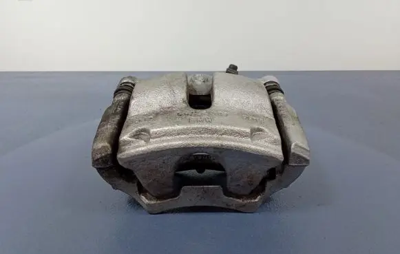 BMW 1 F40 Front brake caliper