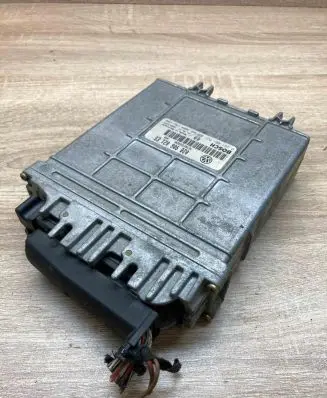 Volkswagen Sharan Engine control unit/module ECU 028906021ES 0281001531 Used