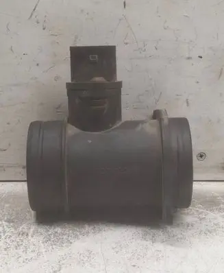 Volkswagen PASSAT B5 Mass air flow meter 028906461 0281002216 8D0129574