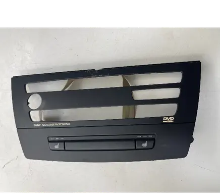 BMW 1 E81 E87 Dashboard lower bottom trim panel 108229 6937270