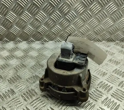BMW X3 G01 Engine mount bracket 6860496