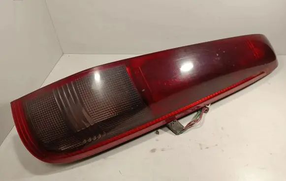Nissan X-Trail T30 Rear/tail lights B46R