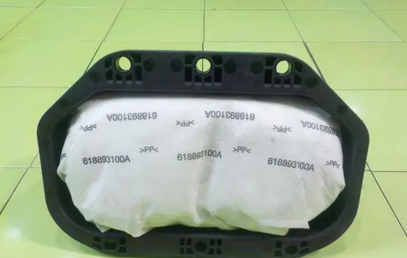 Chevrolet Orlando Passenger airbag 618893100A