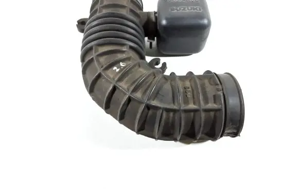 Suzuki Grand Vitara I Air intake hose/pipe 65DR02 65D