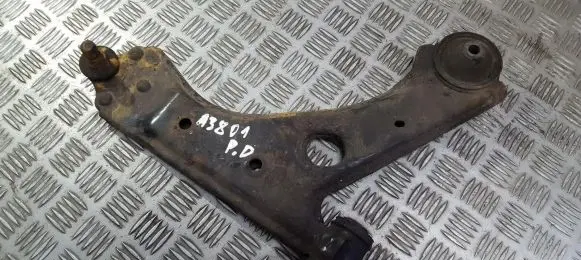 Front lower control arm/wishbone