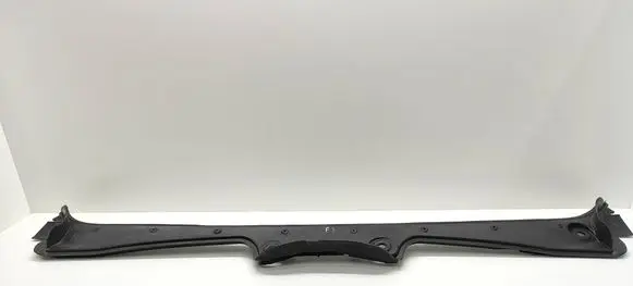 BMW 5 E60 E61 Wiper trim 7027083 51717027083 7485060