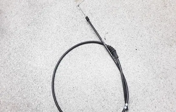 Mercedes-Benz GL X166 Engine bonnet/hood lock release cable A1668800059
