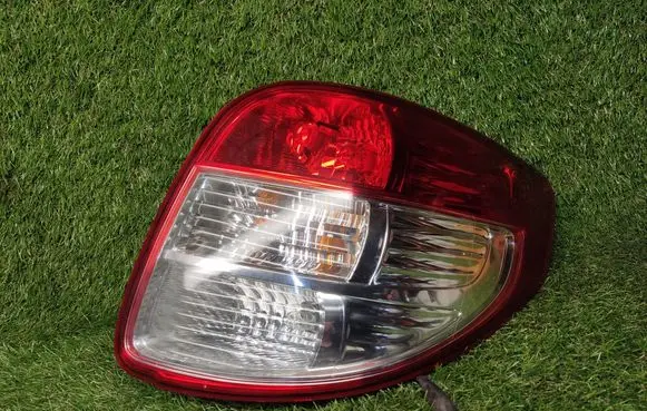Suzuki SX4 Rear/tail lights 22059135