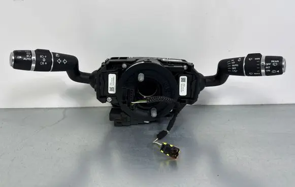 Jaguar F-Pace Wiper turn signal indicator stalk/switch HK8313N064BB