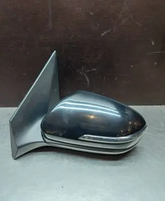 Front door electric wing mirror