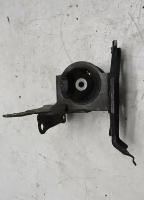 Toyota Yaris Engine mount vacuum valve 000185