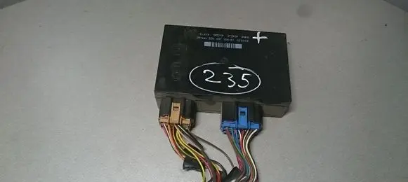 Volkswagen PASSAT B5.5 Comfort/convenience module 1J0959799AH 5DK00795451