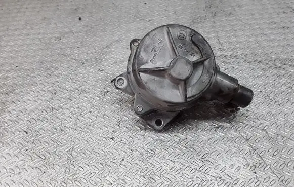 Audi A6 S6 C5 4B Vacuum pump