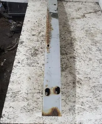 Nissan Almera Tino Front bumper cross member