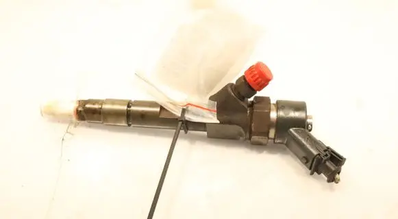 Fuel injector
