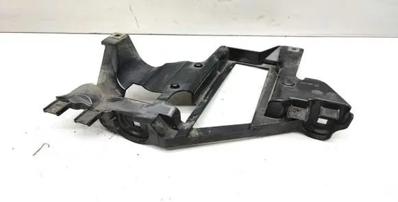 Headlight/headlamp mounting bracket
