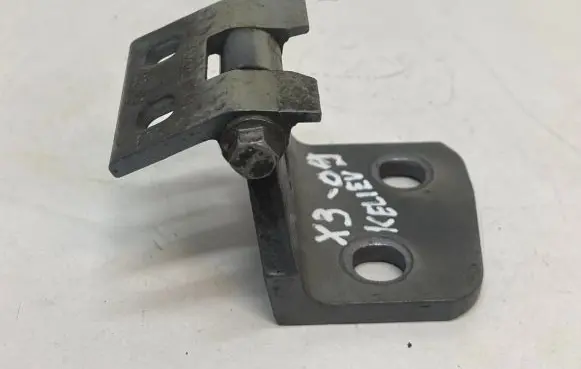 BMW X3 E83 Rear door upper hinge 3402820