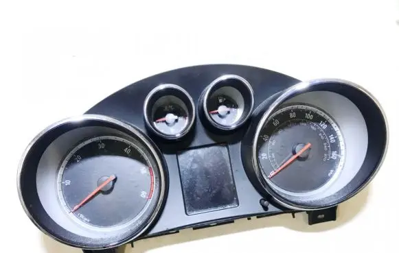 Opel Insignia A Speedometer (instrument cluster) 13327315 365903926