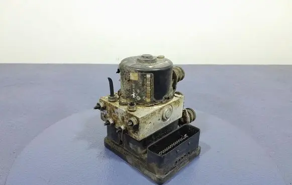 Audi A3 S3 A3 Sportback 8P ABS Pump 1K0907379AC