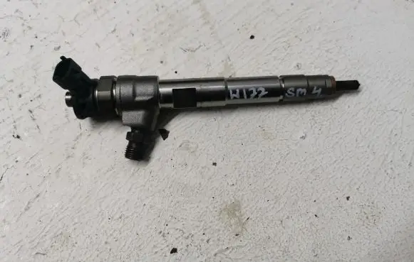 Mercedes-Benz A W177 Fuel injector 0445110800