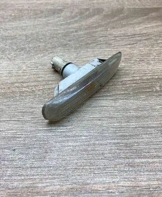 BMW 3 E46 Front fender indicator light 2228592