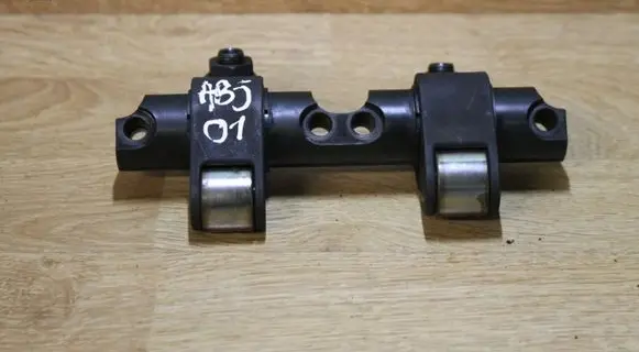 Audi A4 S4 B5 8D Valve rocker arm 038443B