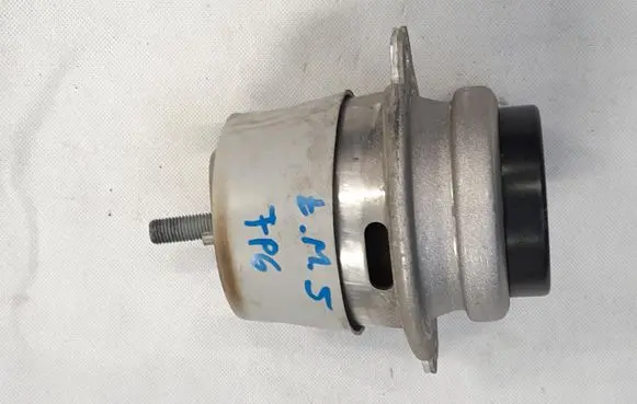 Volkswagen Touareg II Engine mount vacuum valve 7P6199131D