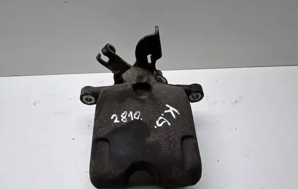 Opel Insignia A Rear brake caliper