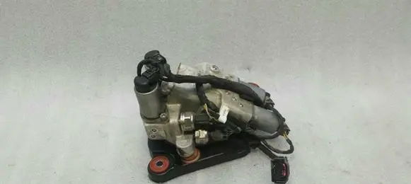 BMW 5 GT F07 Air suspension compressor 6775258