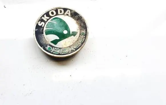 Skoda Fabia Mk2 (5J) Original wheel cap 6u0601151l