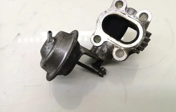 Lexus IS 220D-250-350 EGR valve 7B16