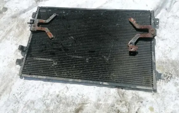 Chrysler Pacifica A/C cooling radiator (condenser)
