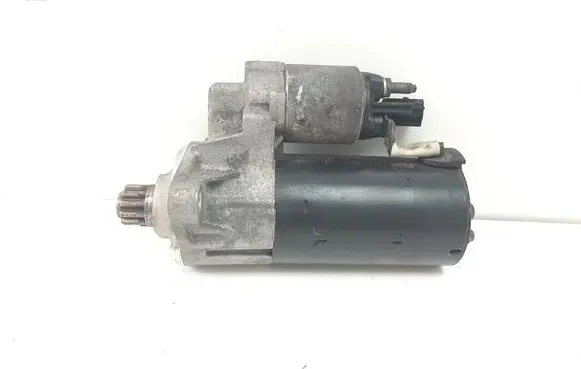Volkswagen PASSAT B6 Starter motor 02E911024A 0001123044