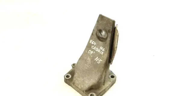 BMW 6 E63 E64 Engine mounting bracket 2282633